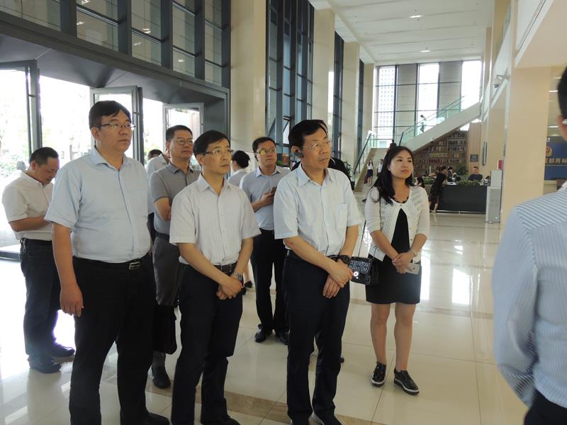 河南自贸区郑州片区综合服务中心及办公楼装饰设计施工